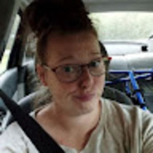 Meet your Posher, Alisa